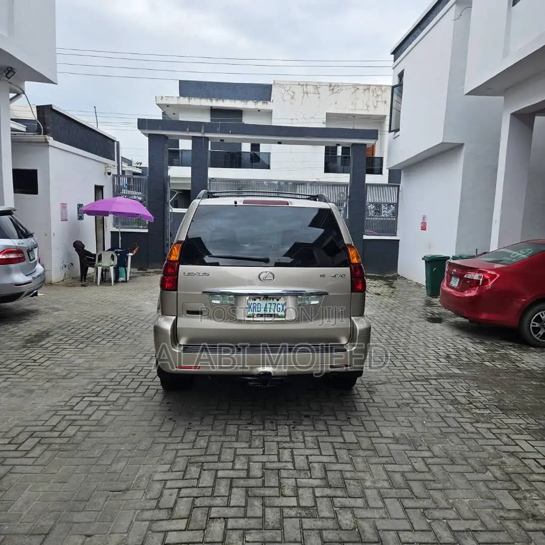 Lexus GX 470 2007 Gold