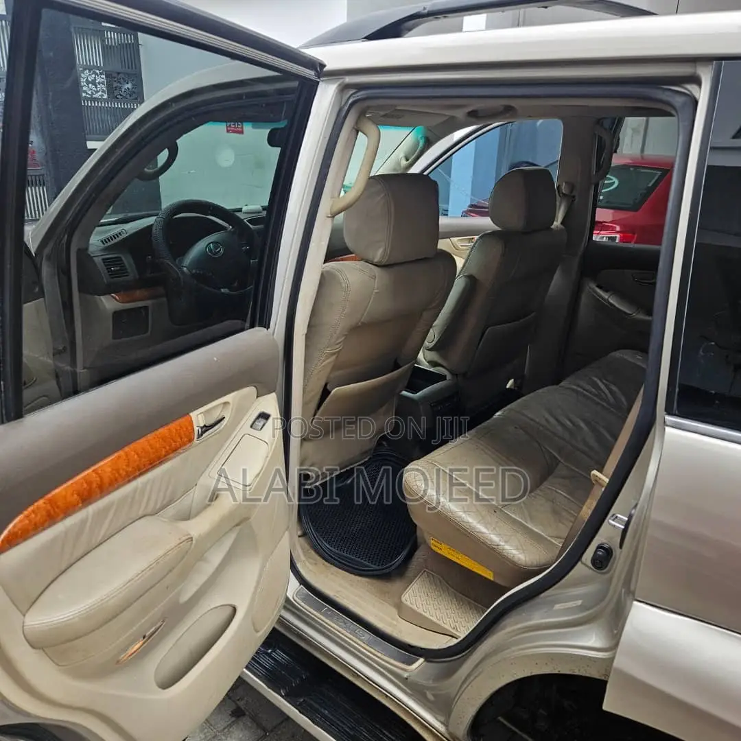 Lexus GX 470 2007 Gold