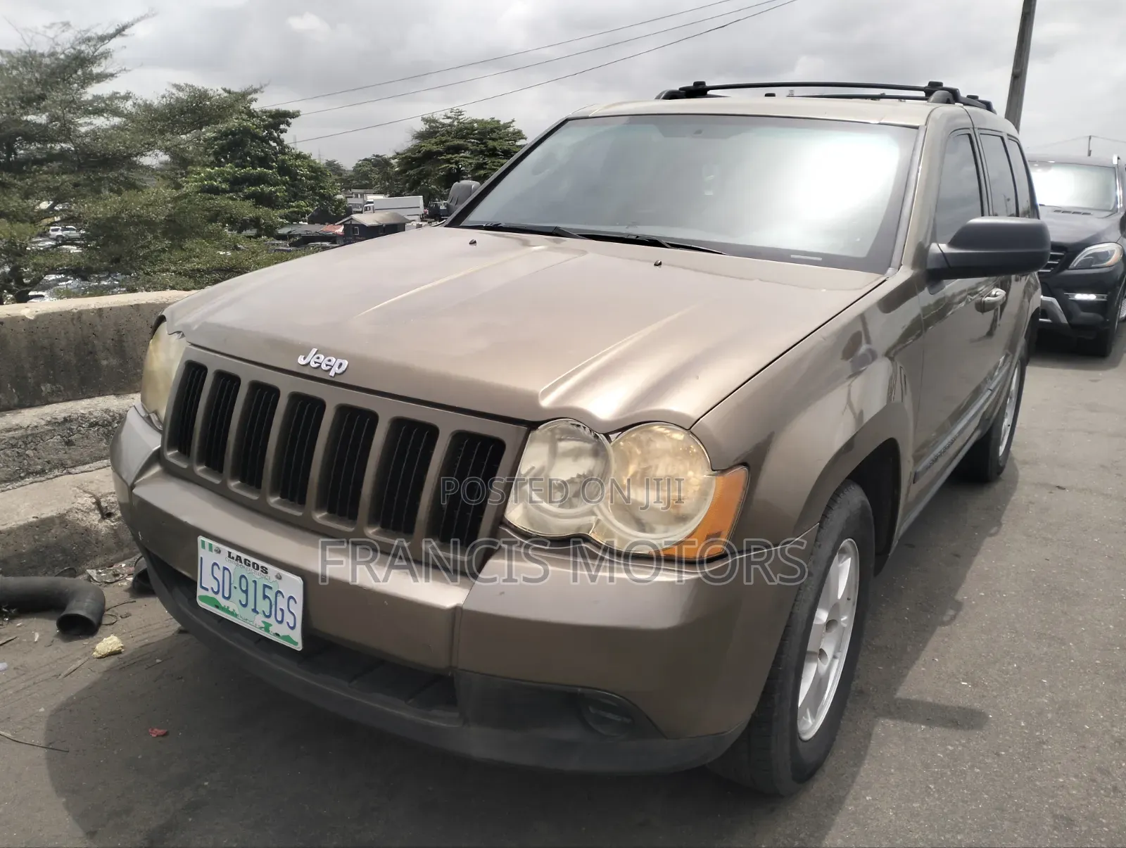 Jeep Cherokee 2010 Gray