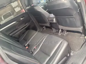 Toyota Highlander 2018 Brown