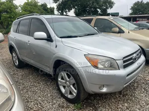 Toyota RAV4 2007 Silver