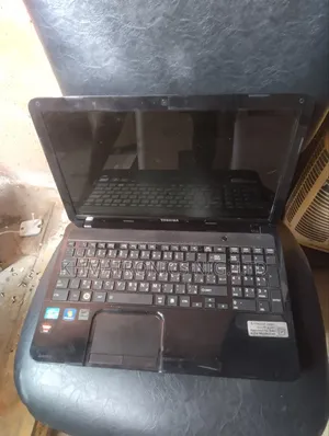 Laptop Toshiba Satellite L850 4GB Intel Core i7 HDD 256GB