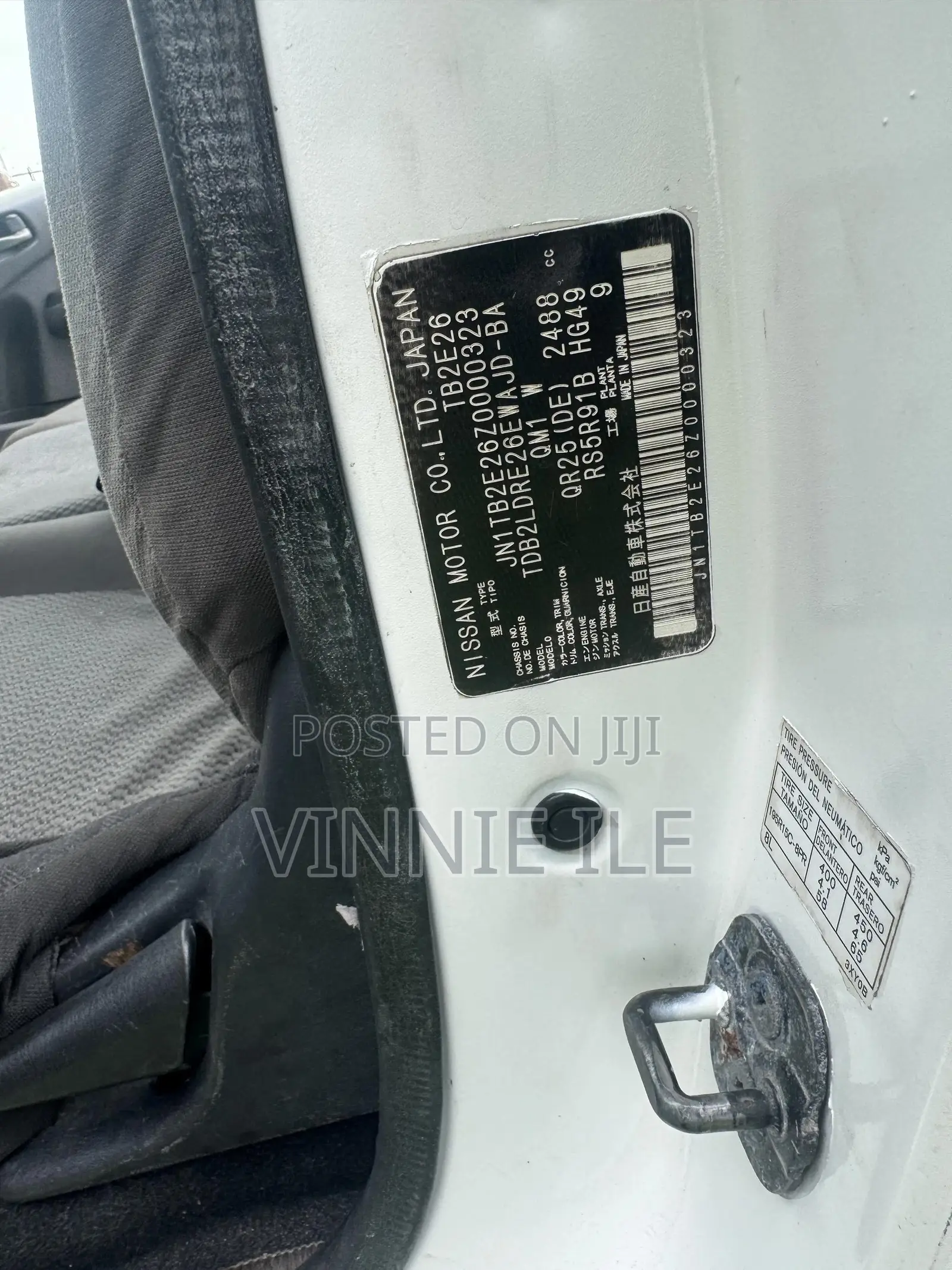 Nissan Caravan (Urvan) 2021 White