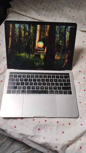 Laptop Apple MacBook Pro 2019 16GB Intel Core i7 SSD 512GB