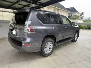 Lexus GX 460 Base 2015 Gray