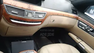 Mercedes-Benz S-Class S 550 2008 Gray