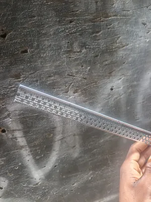Corner Bead Angle 2.8 Lengths