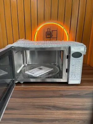 Microwave Oven With Grill