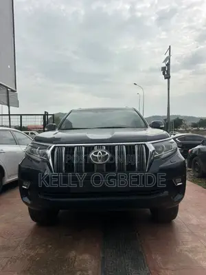 Toyota Land Cruiser Prado 2023 Blue