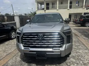Toyota Tundra Limited Double Cab 6.5' Bed 2024 Silver