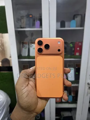 New Apple iPhone 17 Pro Max 256 GB Orange