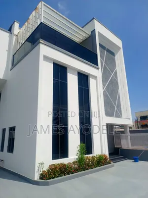 5bdrm Duplex in Lekki Phase 1 for rent