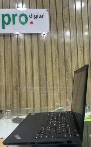 Laptop Lenovo ThinkPad P43s 16GB Intel Core i7 SSD 512GB
