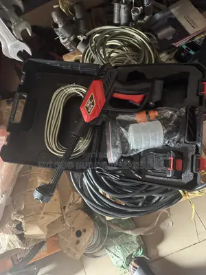 Cordless Pressure Car Wash
