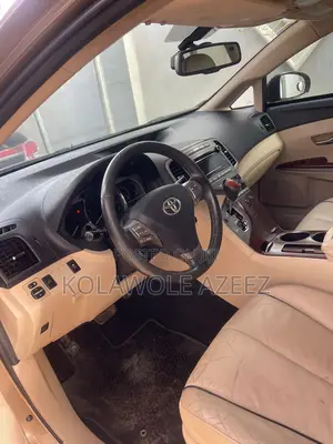 Toyota Venza V6 2010 Beige