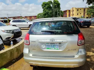 Toyota Matrix Standard AWD (1.8L 4cyl 4A) 2004 Silver