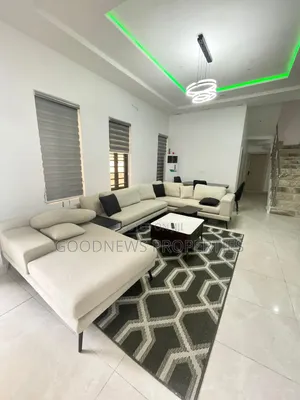 4bdrm Duplex in Harris Drive Vgc for sale