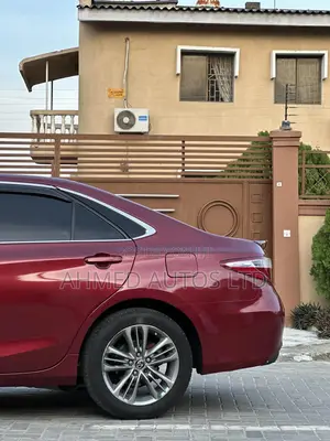 Toyota Camry 2016 Red