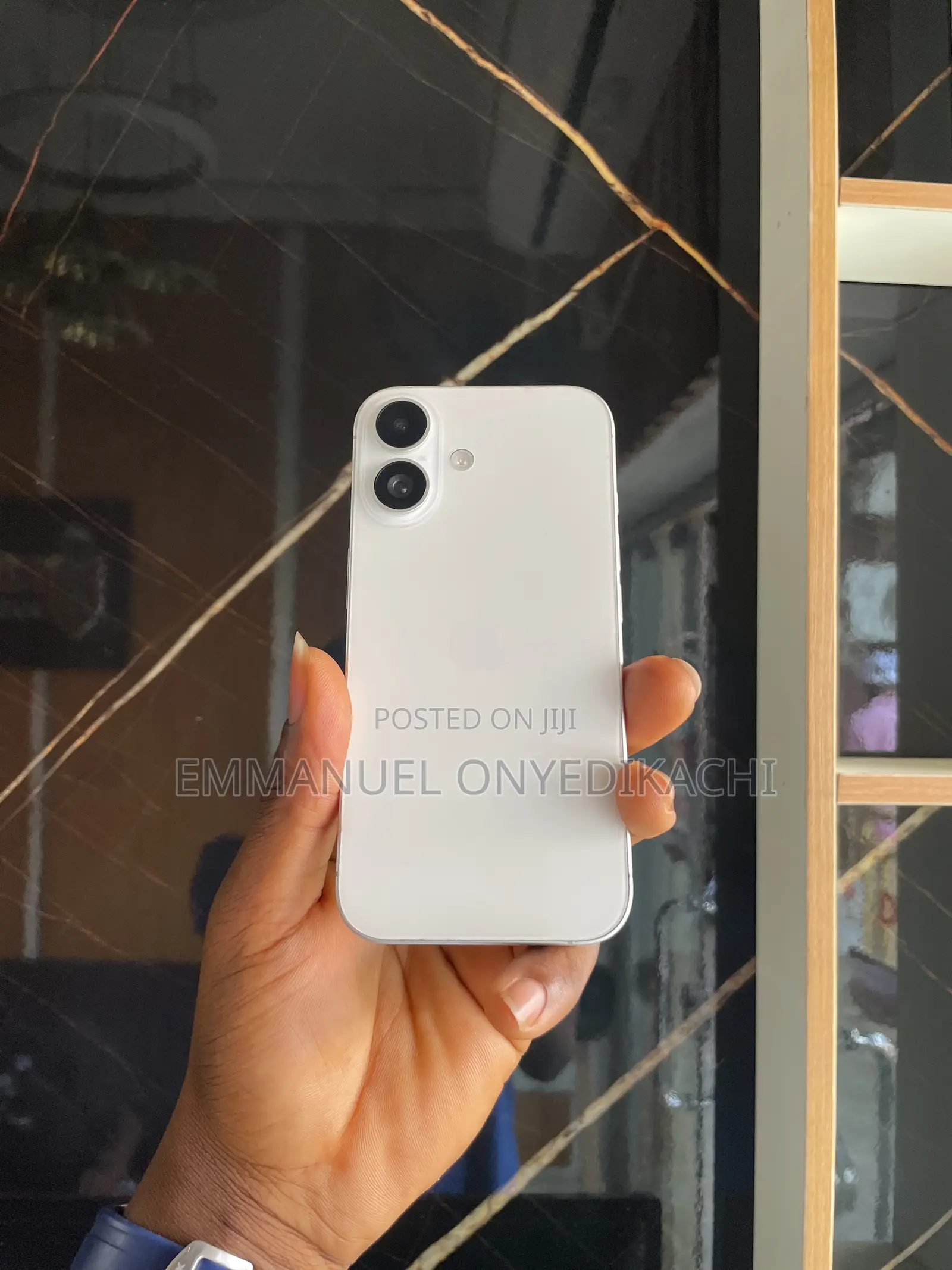 Apple iPhone 16 128 GB White