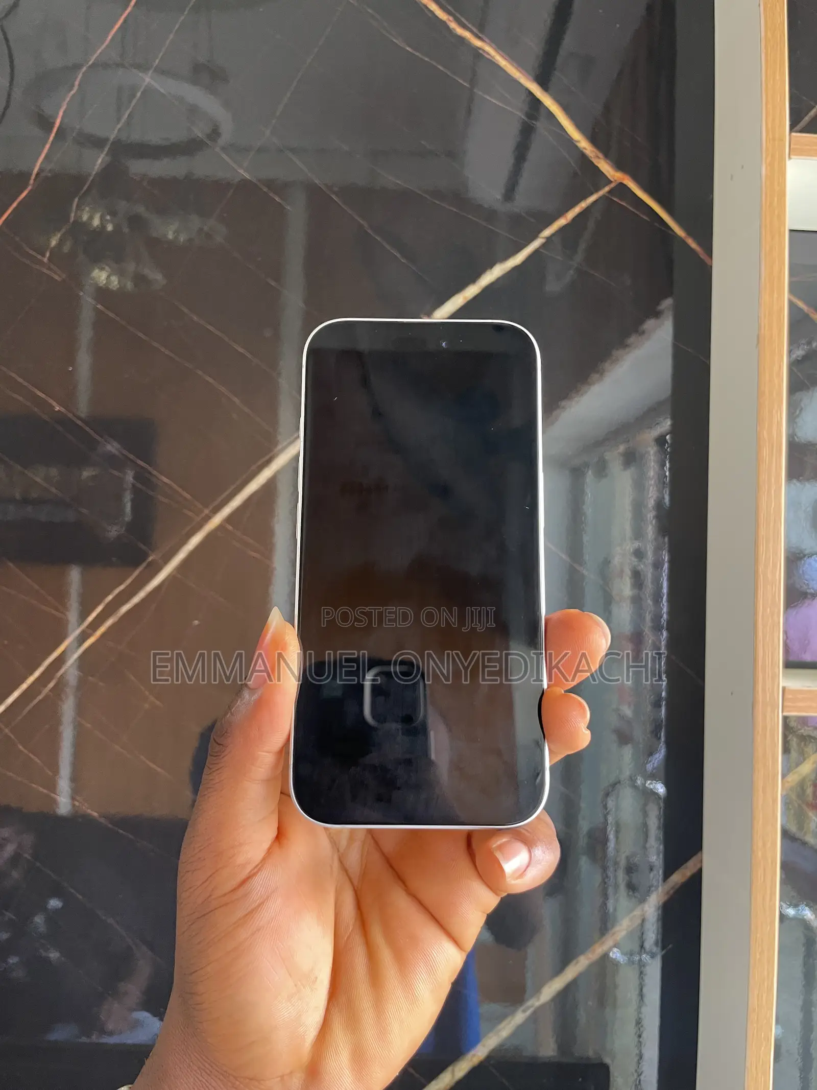 Apple iPhone 16 128 GB White