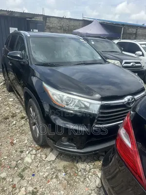 Toyota Highlander 2016 Black