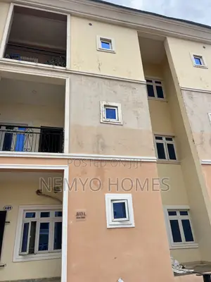 3bdrm Block of Flats in Apo, Guze for rent