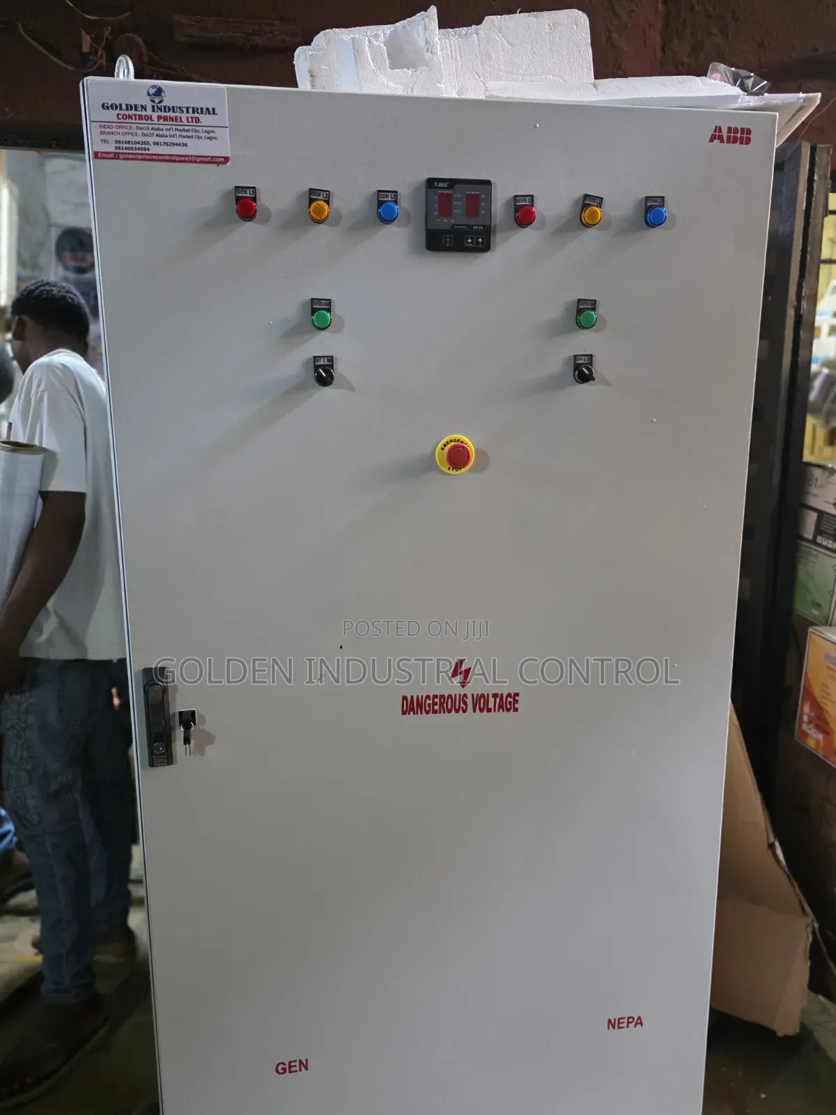 Automatic Transfer Switch 1000a With Outgoing Breaker