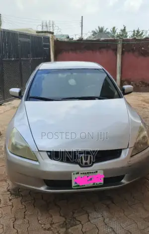 Honda Accord Automatic 2005 Silver