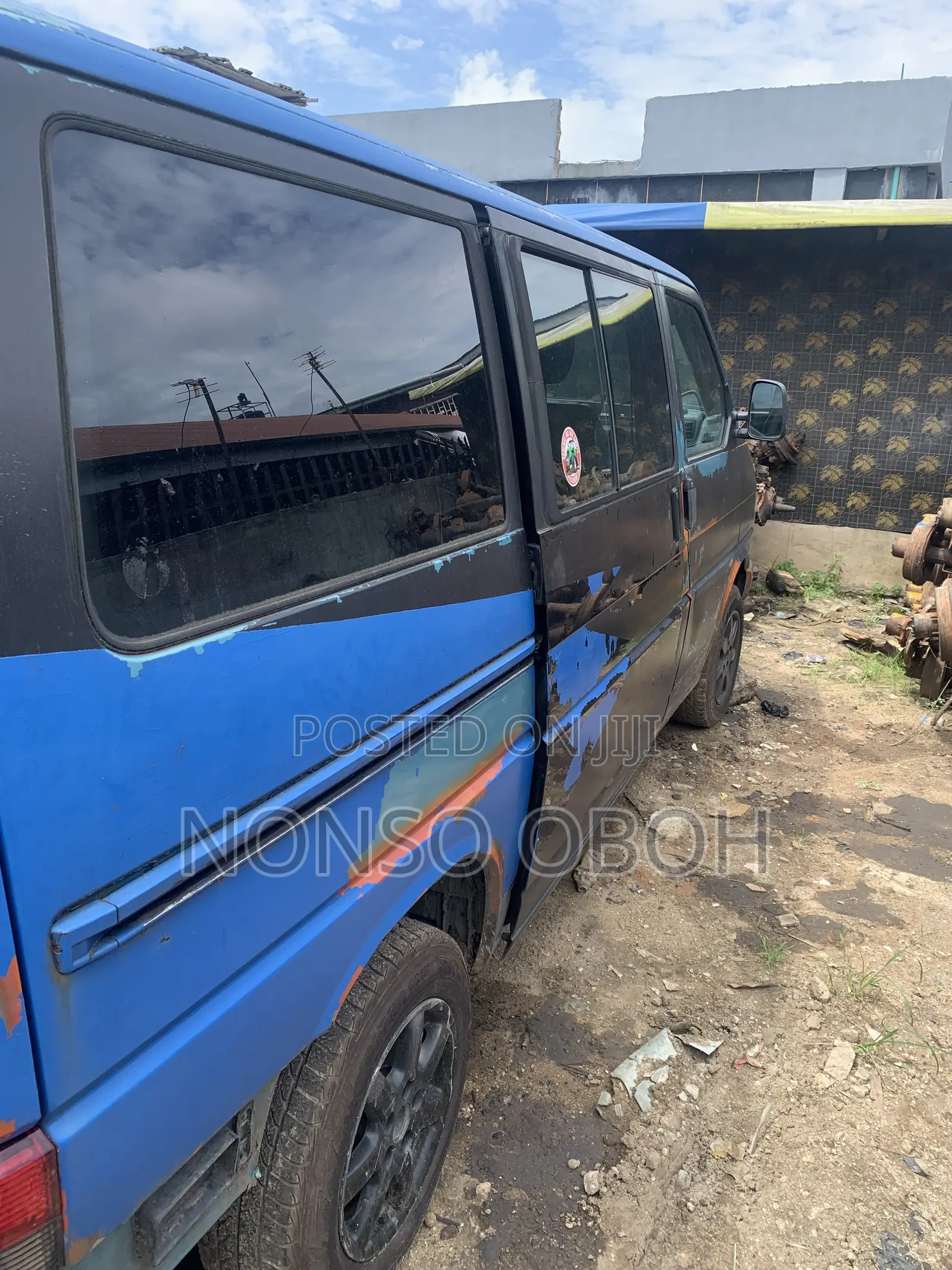 Volkswagen Transporter 2002 Blue
