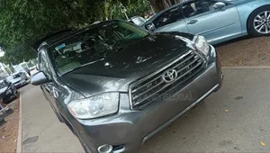 Toyota Highlander Limited 2009 Gray