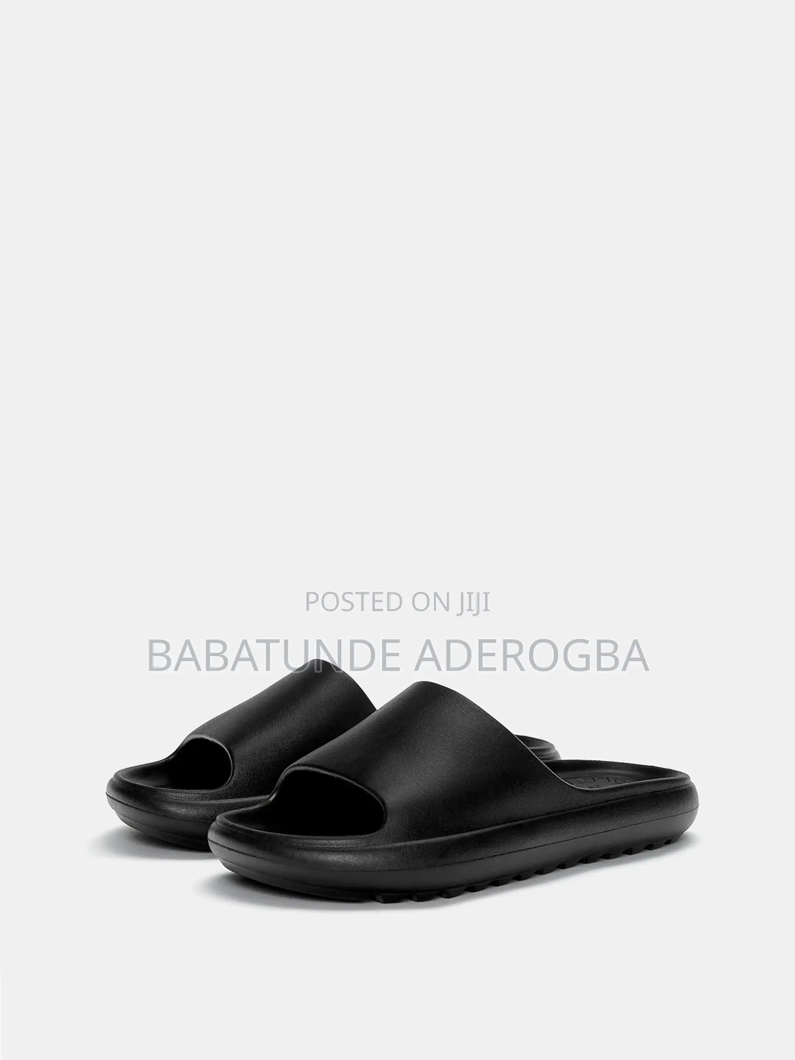 Pull Bear Black Slides