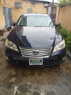 Lexus ES 350 2010 Blue