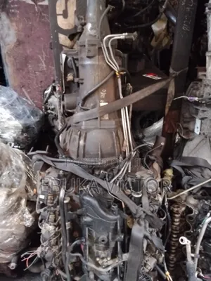 Engine and Gearbox Chevorlet Tahoe 2005 Model 2x4 Transmission 13 Pin