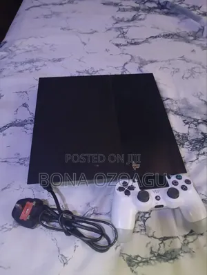 Very Neatly Used, the Owner Bought an Upgrade and Wanna Sell It