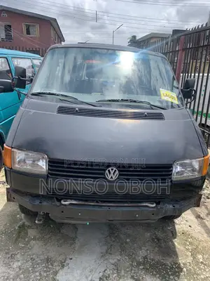 Volkswagen Transporter 2002 Black