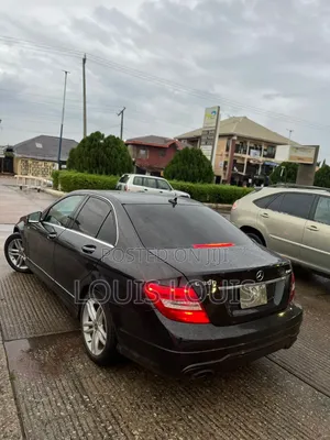 Mercedes-Benz C300 2009 Black