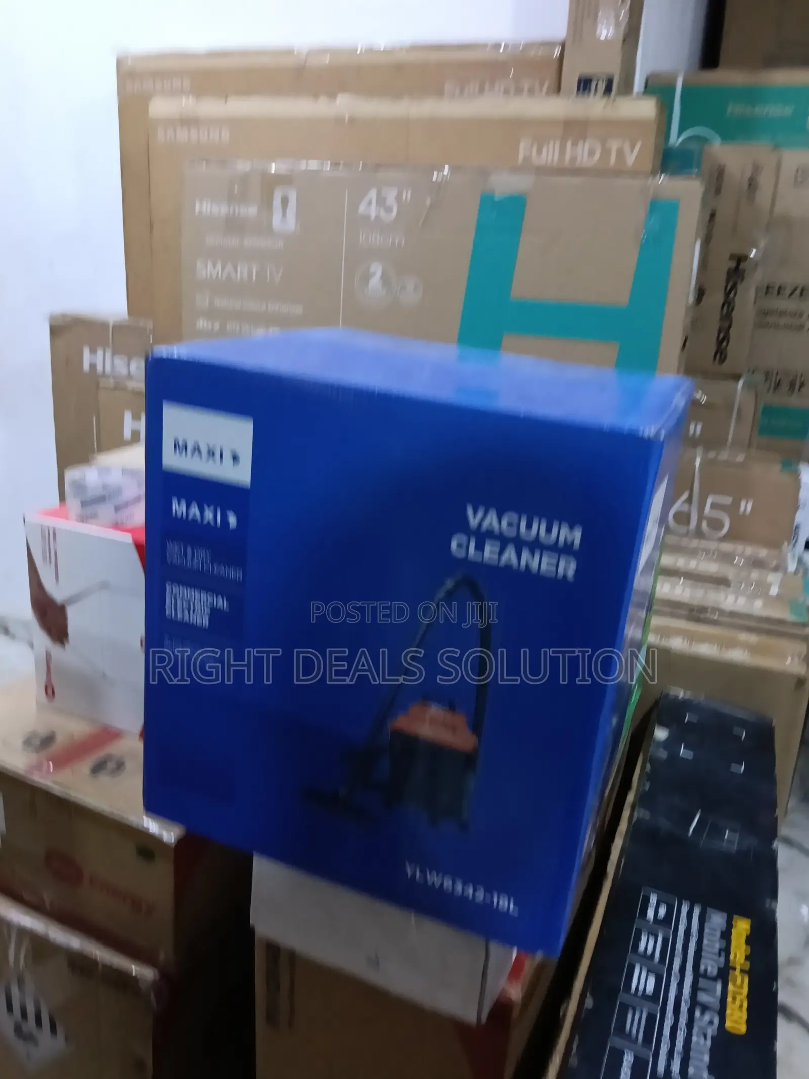 Maxi Commercial Grade Vacuum Cleaner 18l
