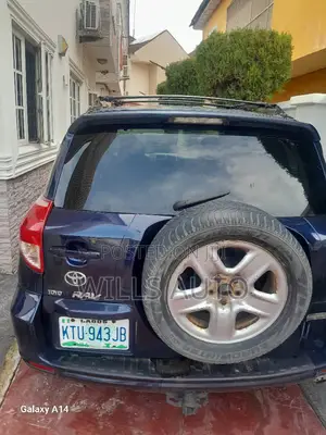 Toyota RAV4 2008 Blue