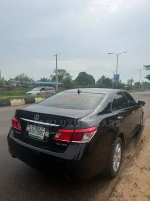Lexus ES 350 2010 Black