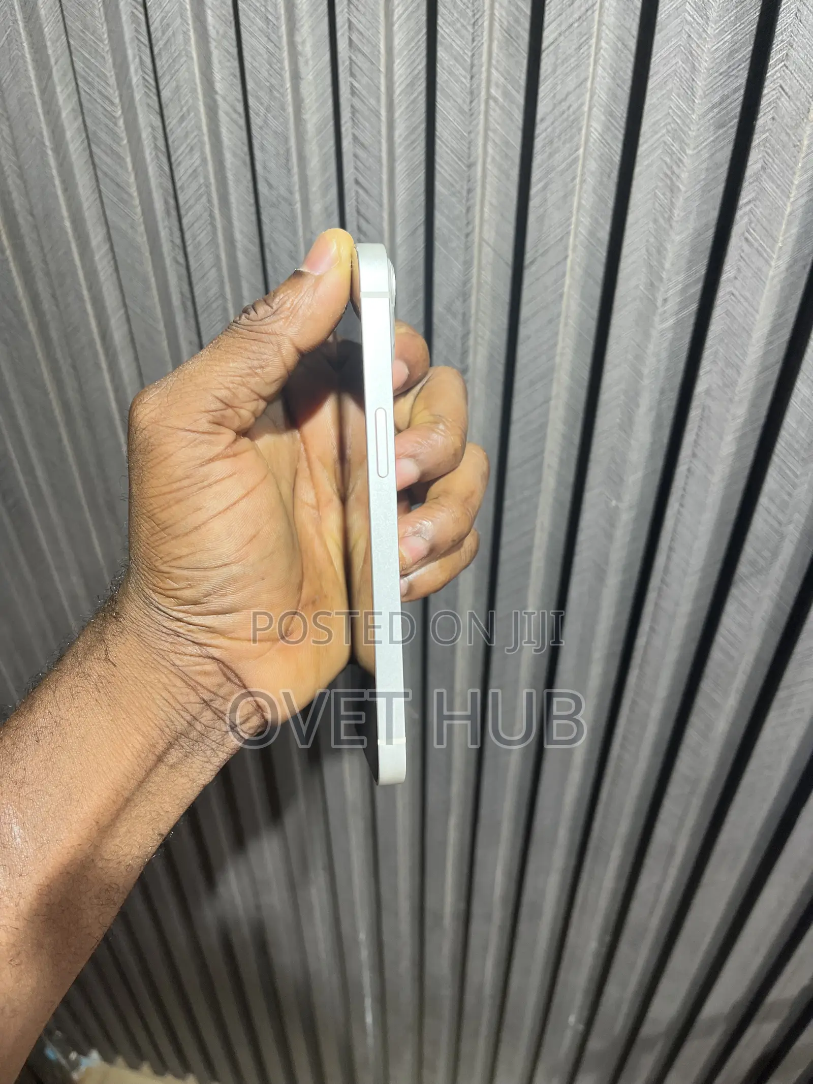 Apple iPhone 13 128 GB White
