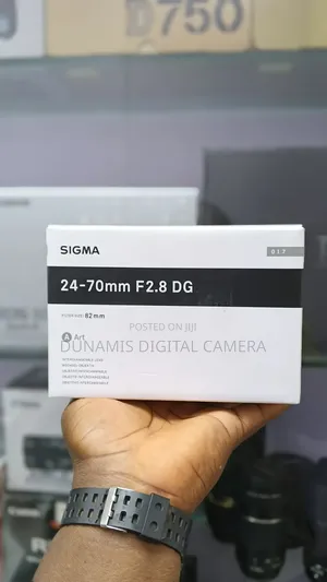 Sigma Lens