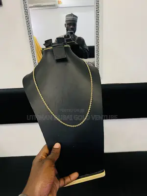 Brand New Italian Gold Twist Necklace