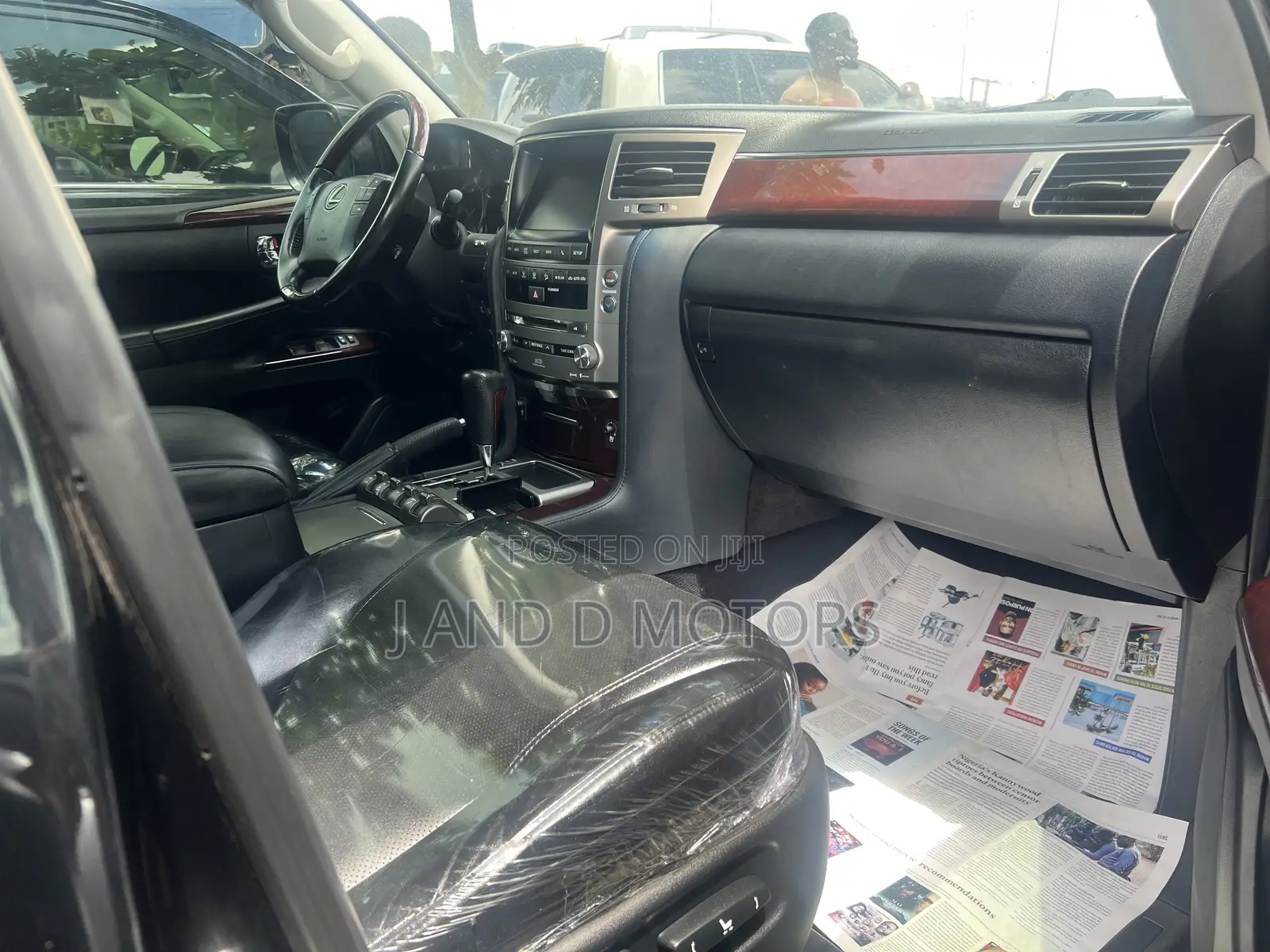 Lexus LX 570 AWD 2016 Black