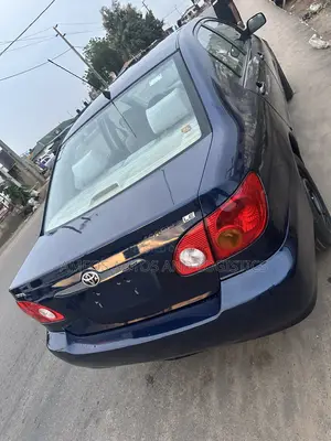 Toyota Corolla LE 2004 Blue