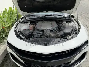 Chevrolet Camaro 2021 White