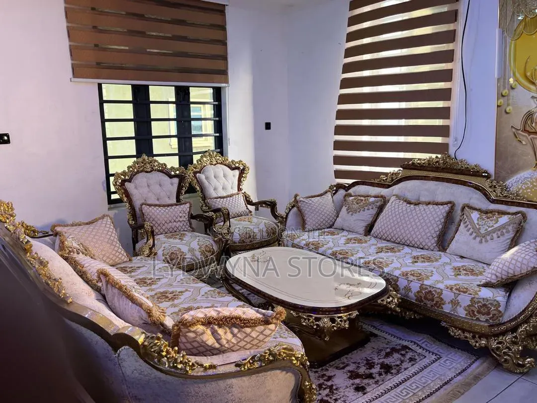 Standard Quality Elegant Egypt Royal Sofa