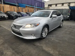 Lexus ES 2013 Silver
