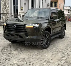 New Lexus GX 550 Premium 4WD 2025 Green