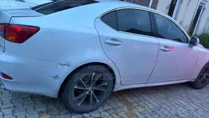 Lexus IS 2009 Off white