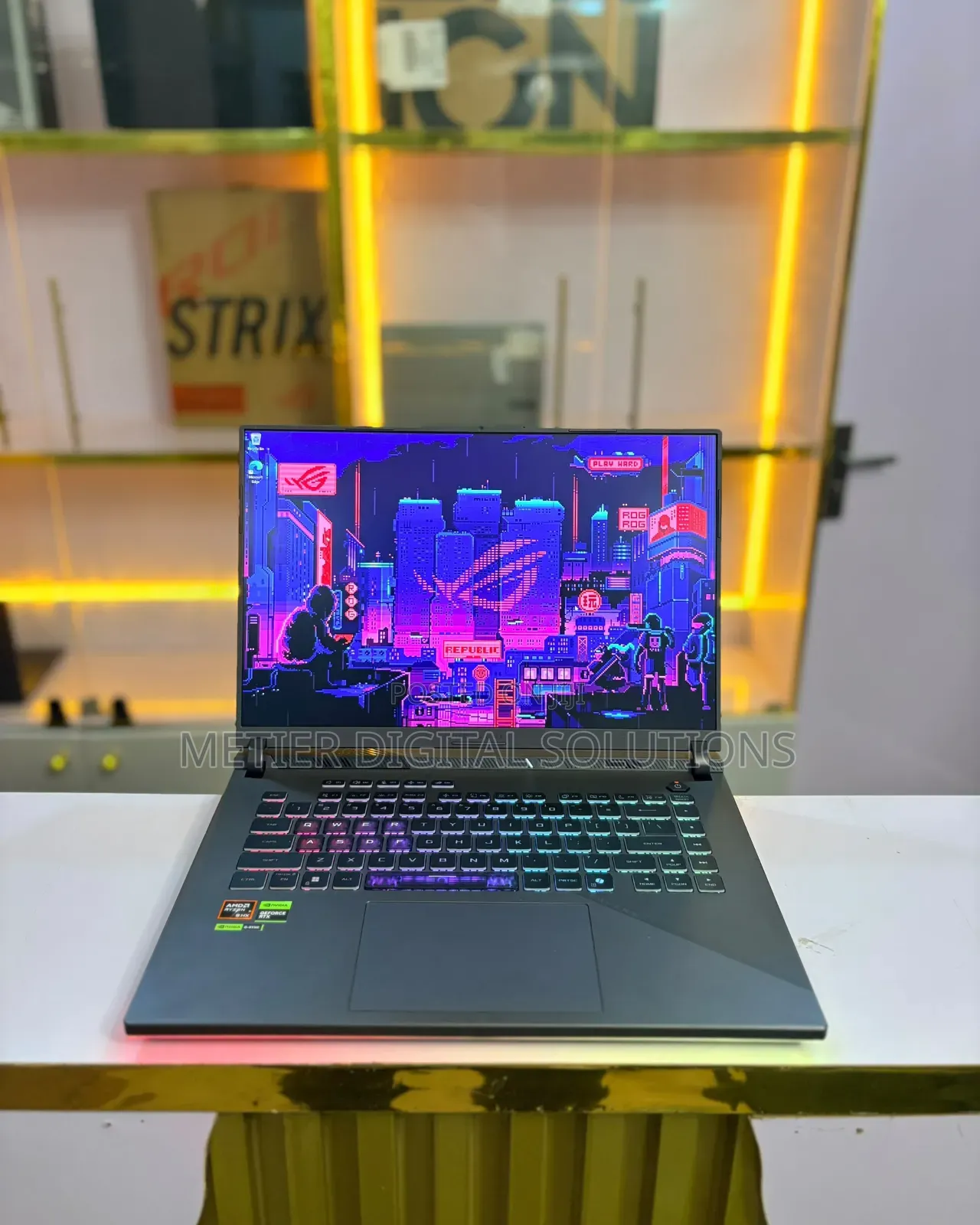 Laptop Asus ROG Strix G16 G614 16GB AMD Ryzen 9 SSD 1T